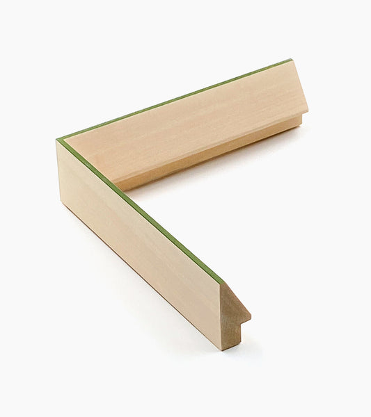 Lime wood picture frame, green detail